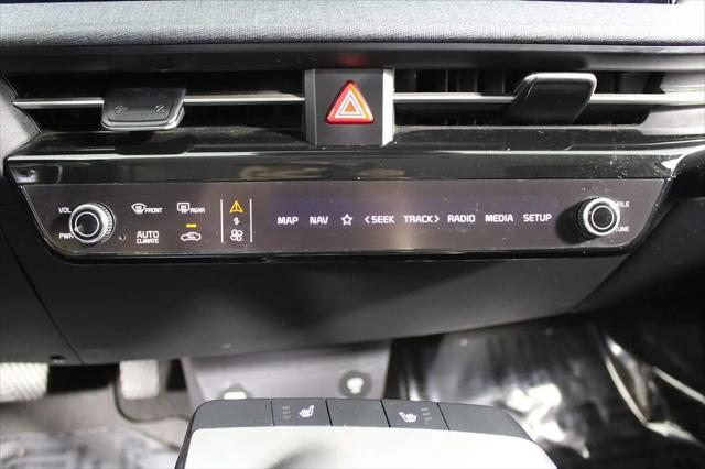 2023 Kia EV6 Light