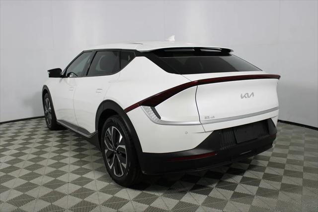 2023 Kia EV6 Light