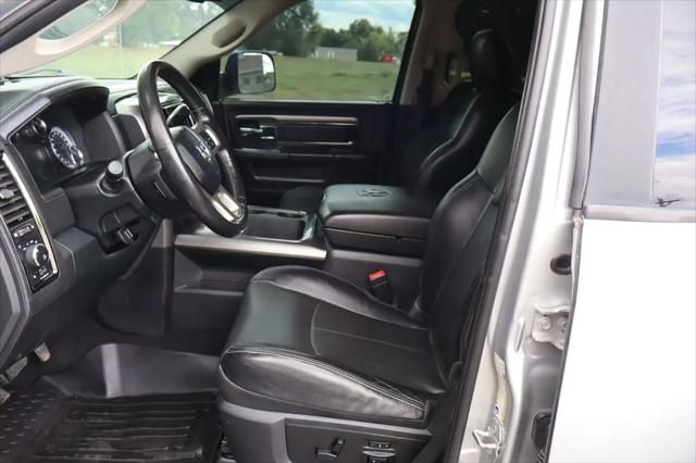 2018 Ram 3500 Laramie Mega Cab 4x4 64 Box