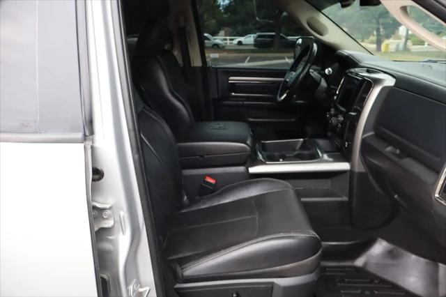 2018 Ram 3500 Laramie Mega Cab 4x4 64 Box