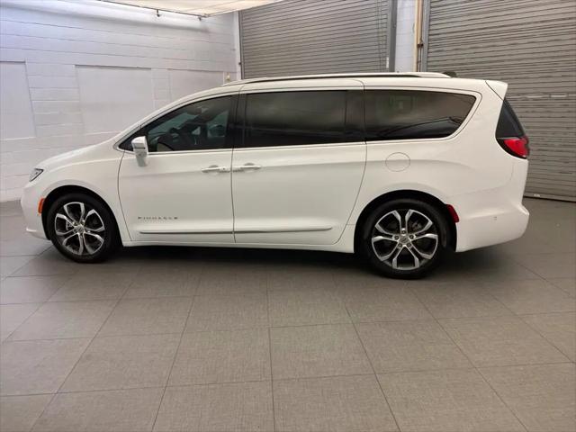 2024 Chrysler Pacifica Pinnacle