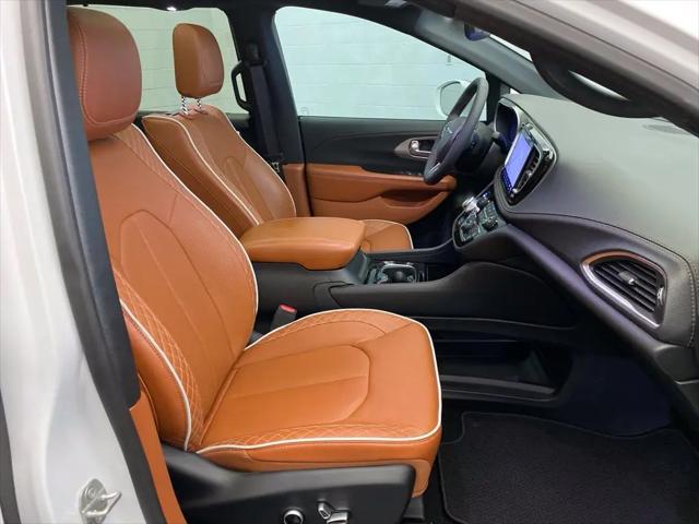 2024 Chrysler Pacifica Pinnacle