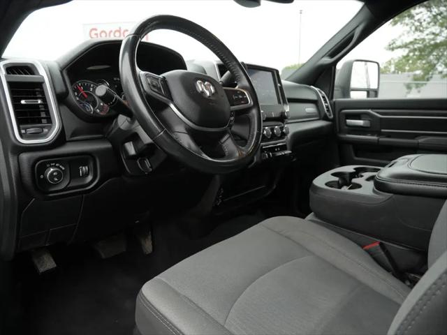 2024 Ram 3500 Big Horn Crew Cab 4x4 8 Box