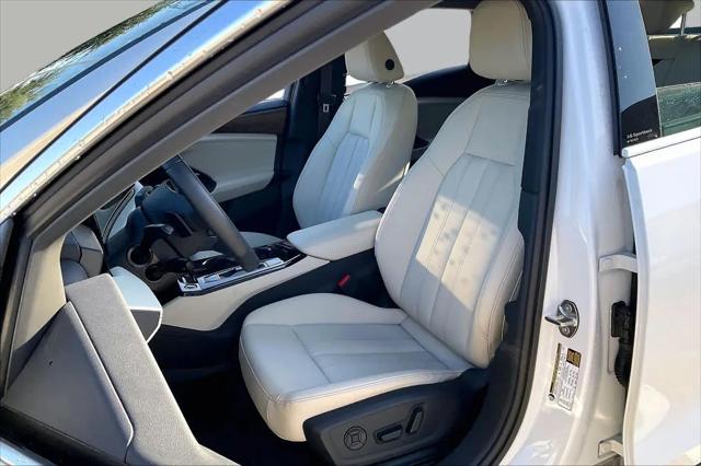 2025 Audi A6 e-tron Premium Plus