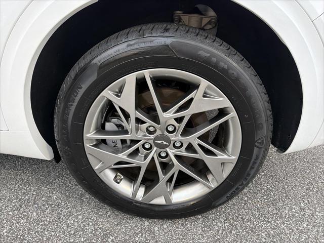 2025 Genesis GV70 2.5T AWD