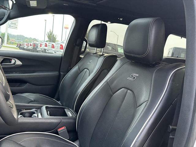 2024 Chrysler Pacifica Limited