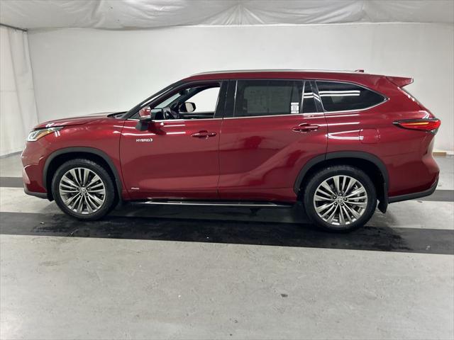 2021 Toyota Highlander Hybrid Platinum