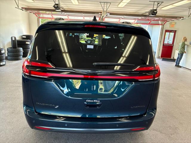 2025 Chrysler Pacifica Limited
