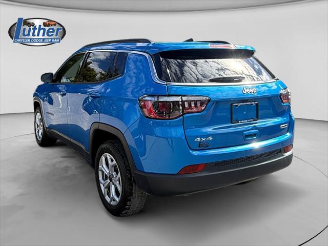 2025 Jeep Compass Latitude 4x4 2025 Jeep Compass Latitude 4x4