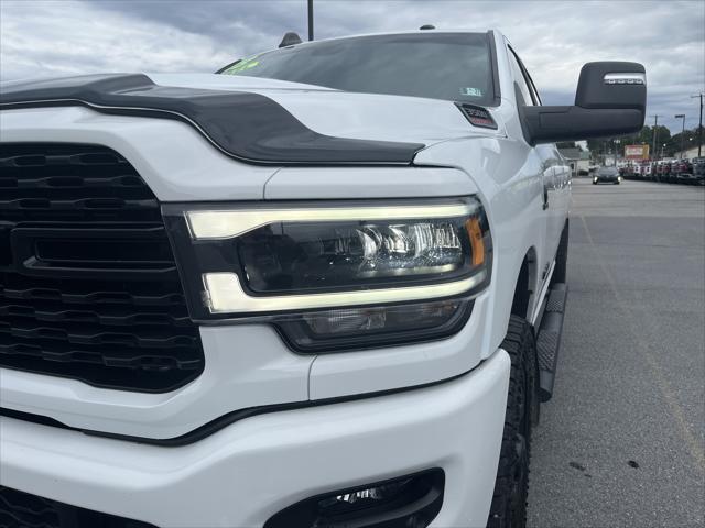 2023 Ram 3500 Big Horn Crew Cab 4x4 8 Box