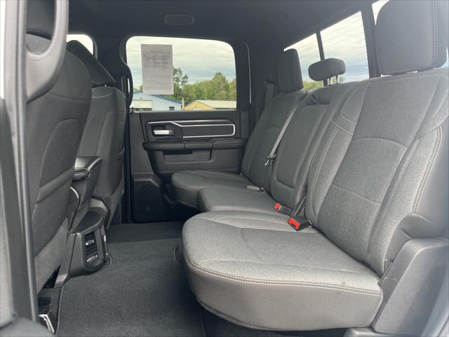 2023 Ram 3500 Big Horn Crew Cab 4x4 8 Box