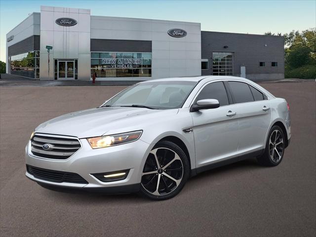 2016 Ford Taurus SEL for sale in Ferndale, MI