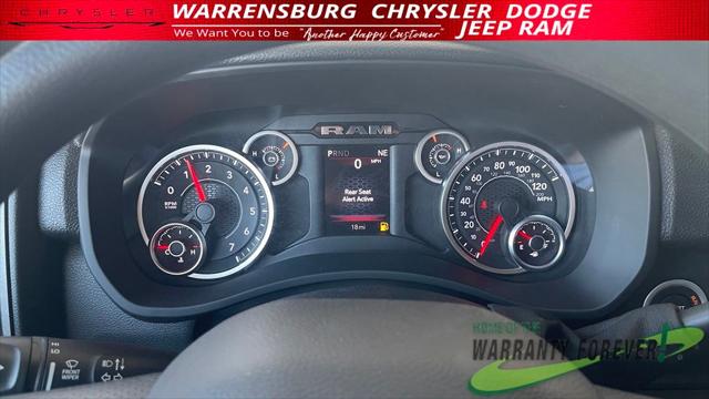 2026 Ram 2500 Black Express Crew Cab 4x4 64 Box