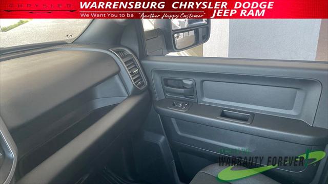 2026 Ram 2500 Black Express Crew Cab 4x4 64 Box