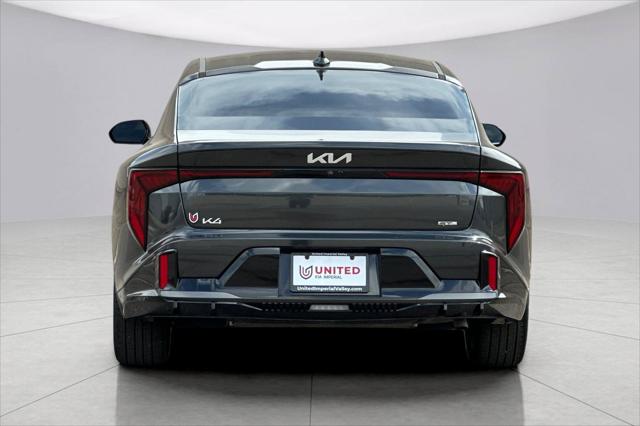 2025 Kia K4 GT-Line