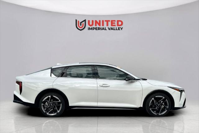 2025 Kia K4 GT-Line