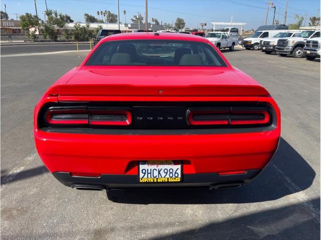 2020 Dodge Challenger SXT