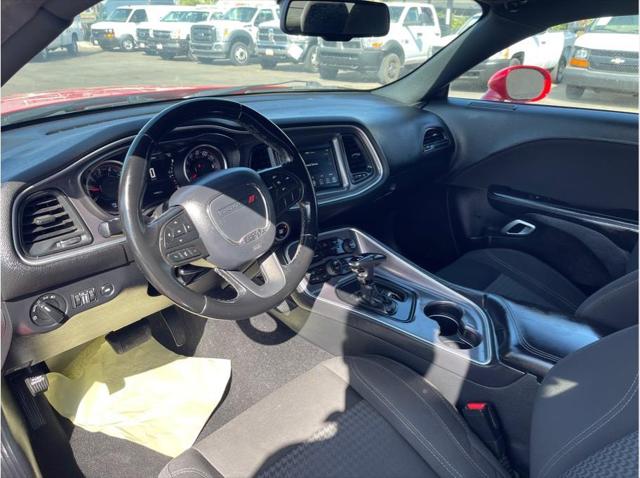 2020 Dodge Challenger SXT