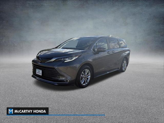 2024 Toyota Sienna Limited for sale in Overland Park, KS