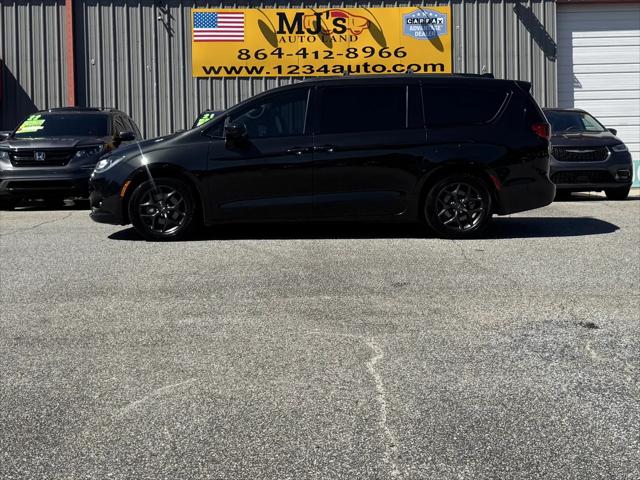 2019 Chrysler Pacifica Touring L Plus