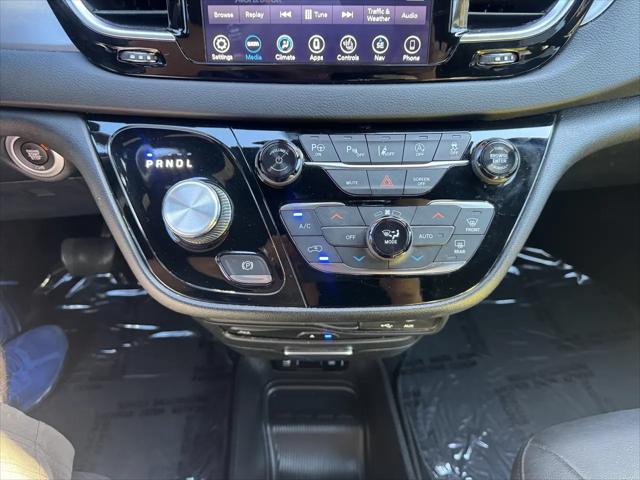 2019 Chrysler Pacifica Touring L Plus