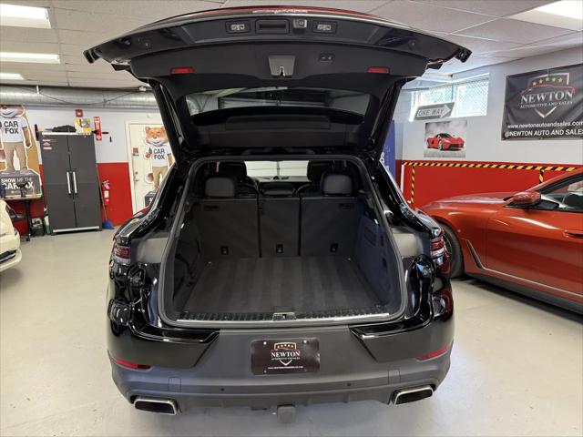 2024 Porsche Cayenne Coupe