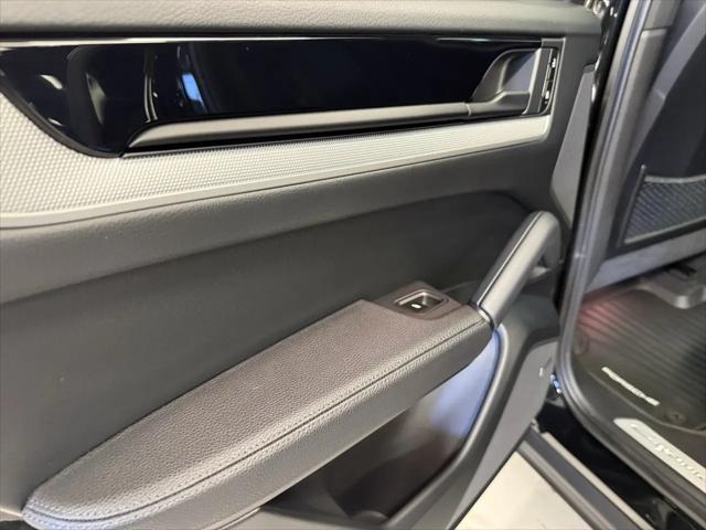 2024 Porsche Cayenne Coupe