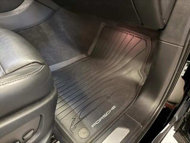 2024 Porsche Cayenne Coupe