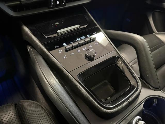 2024 Porsche Cayenne Coupe