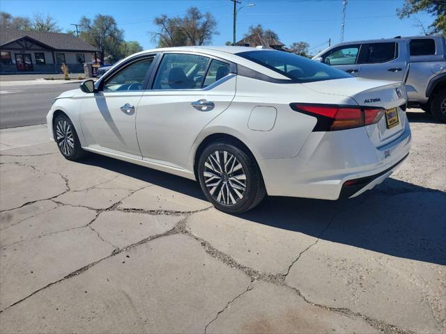 2024 Nissan Altima SV FWD