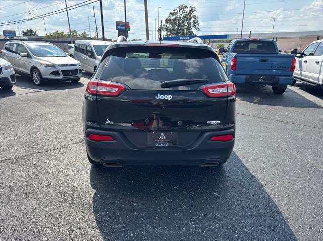 2018 Jeep Cherokee Latitude FWD