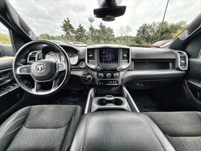 2019 Ram 1500 Big Horn/Lone Star Crew Cab 4x4 64 Box