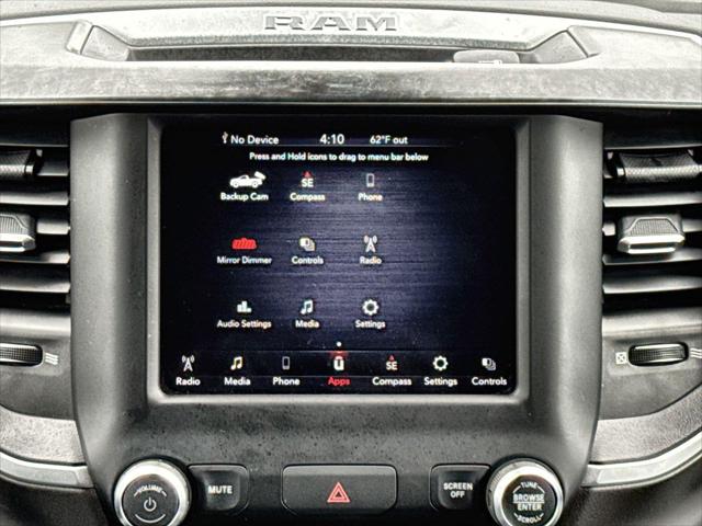 2019 Ram 1500 Big Horn/Lone Star Crew Cab 4x4 64 Box
