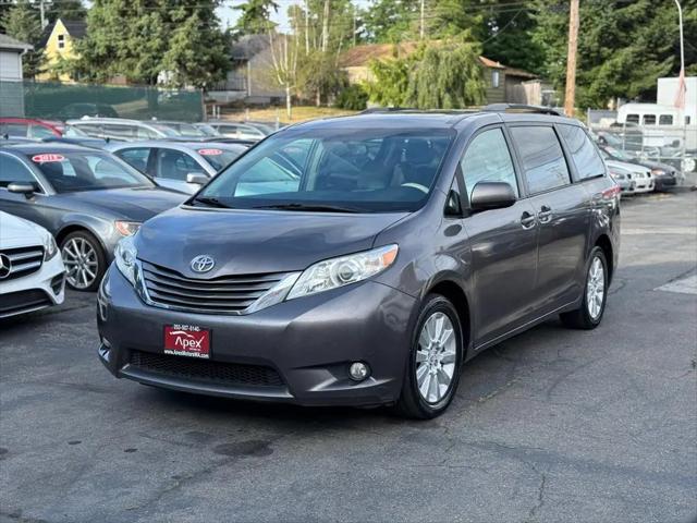 2013 Toyota Sienna XLE 7 Passenger for sale in Tacoma, WA