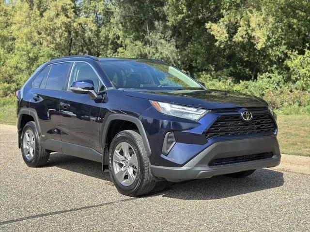 2025 Toyota RAV4 Hybrid XLE for sale in Farmington, MN