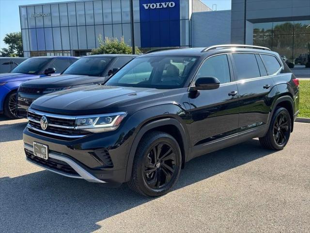 2023 Volkswagen Atlas 3.6L V6 SE w/Technology for sale in Madison, WI