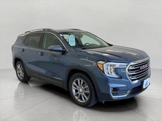 2024 GMC Terrain FWD SLT for sale in Oshkosh, WI