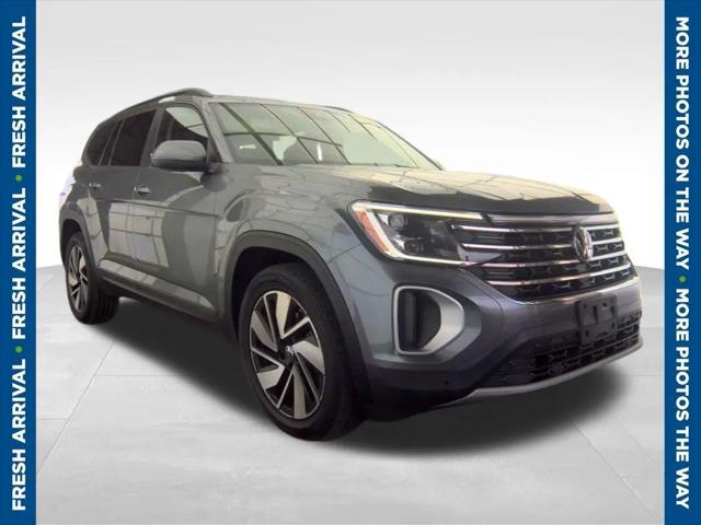 2025 Volkswagen Atlas 2.0T SE w/Technology for sale in Davenport, IA