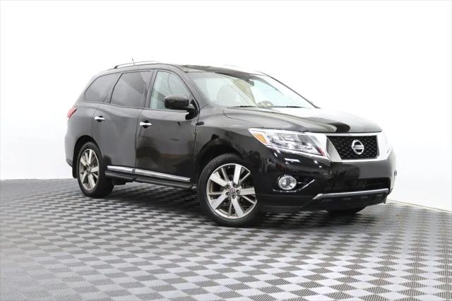 2016 Nissan Pathfinder Platinum for sale in Schaumburg, IL