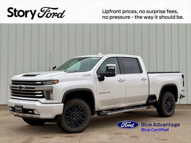 2023 Chevrolet Silverado 2500HD 4WD Crew Cab Standard Bed High Country for sale in Story City, IA