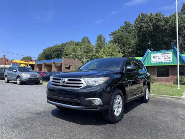 2013 Toyota Highlander SE V6 for sale in Martinsville, VA