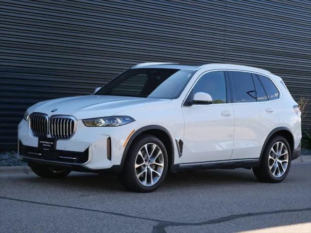 2024 BMW X5 xDrive40i for sale in Saint Paul, MN