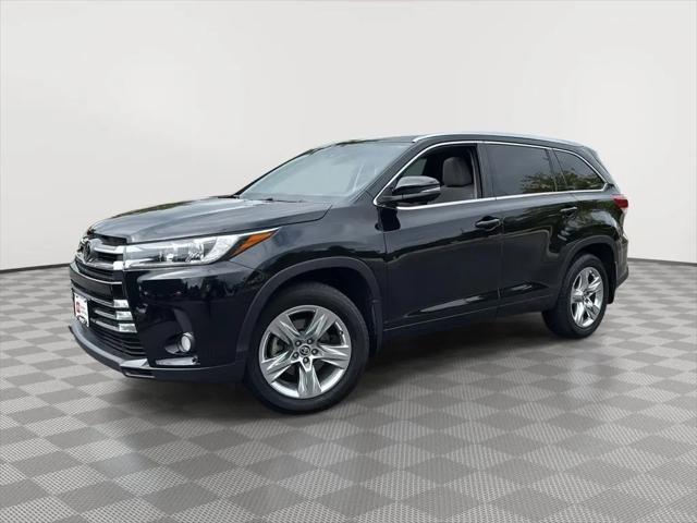 2018 Toyota Highlander Limited for sale in Madison, WI