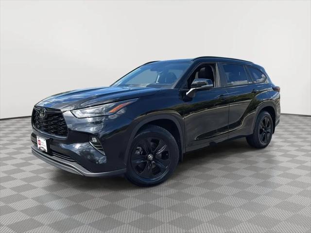2025 Toyota Highlander Hybrid XLE Nightshade for sale in Madison, WI