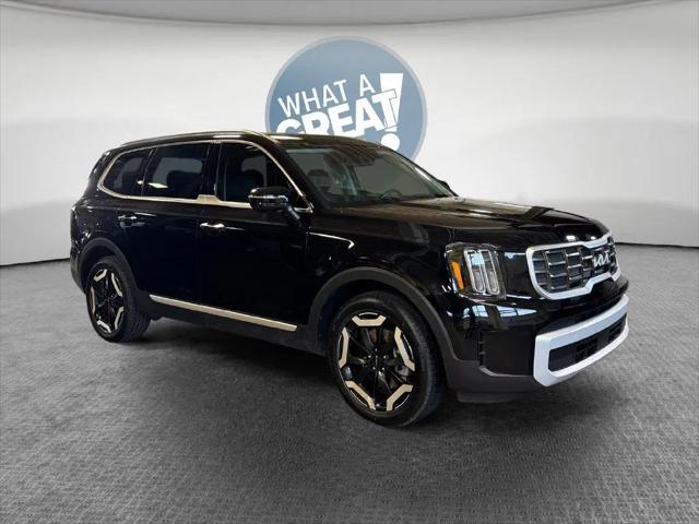 2024 Kia Telluride S for sale in Irwin, PA