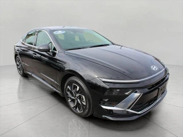 2024 Hyundai Sonata SEL for sale in Green Bay, WI