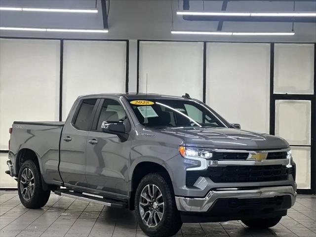 2025 Chevrolet Silverado 1500 4WD Double Cab Standard Bed LT with 2FT for sale in Demotte, IN
