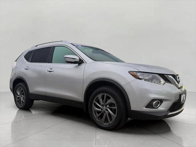 2016 Nissan Rogue SL for sale in Oshkosh, WI