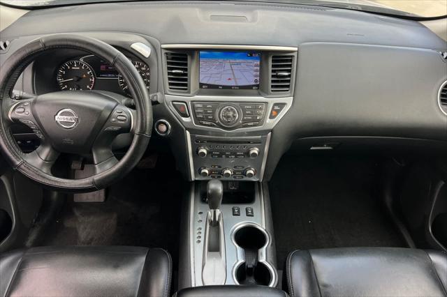 2018 Nissan Pathfinder SL