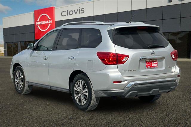 2018 Nissan Pathfinder SL